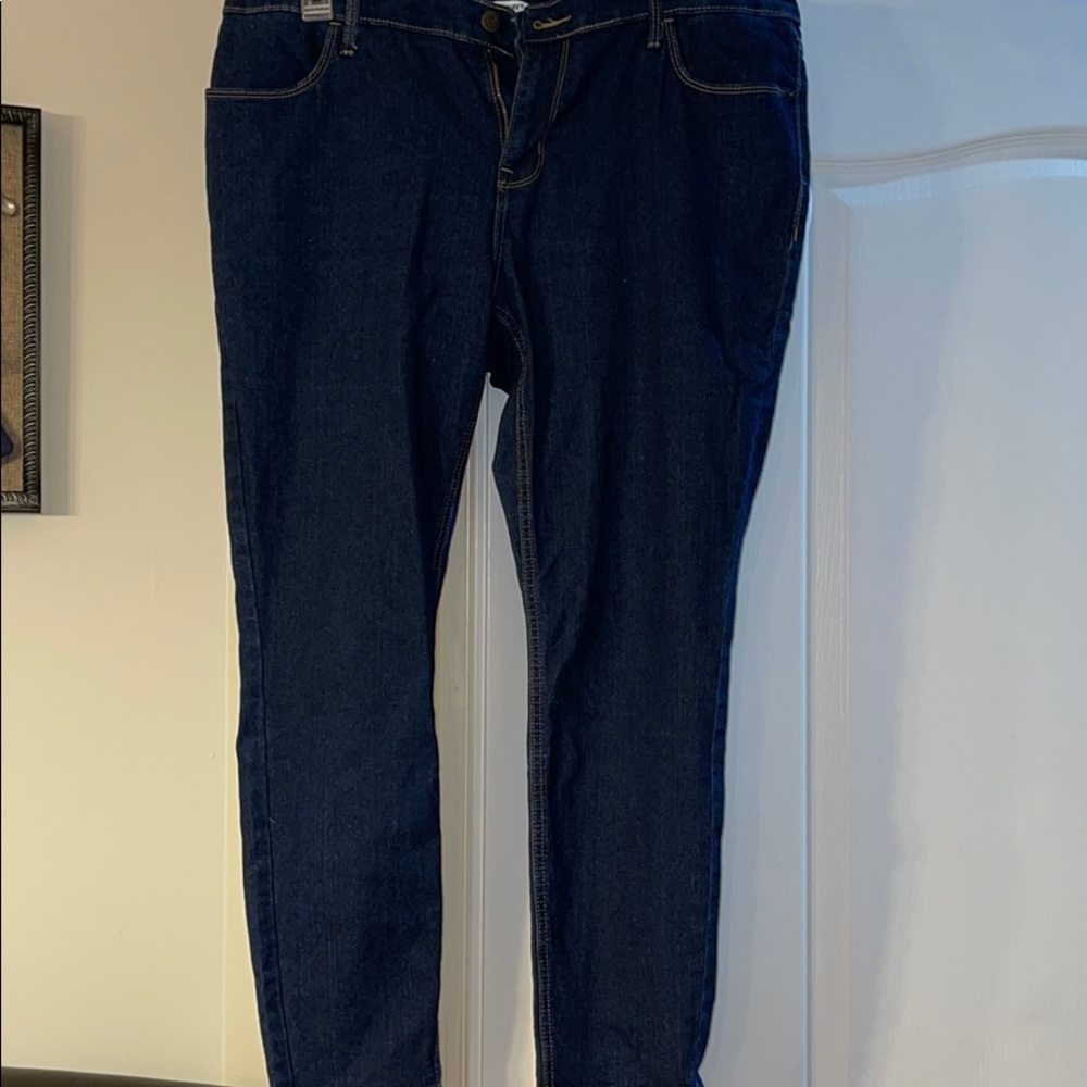 Old Navy Super Skinny Jeans - Picture 1 of 7